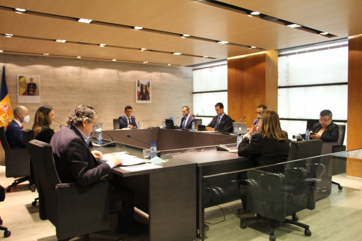 Sessió de consell de comú a Ordino.